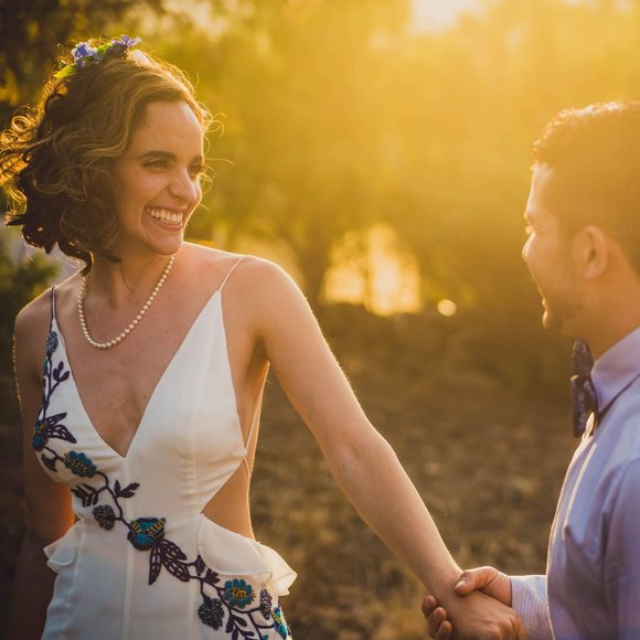 Hand embroidered summer wedding dress - Picture 4 of 9